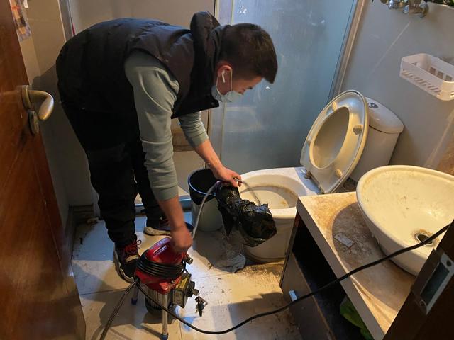 武汉马桶疏通-疏通下水道